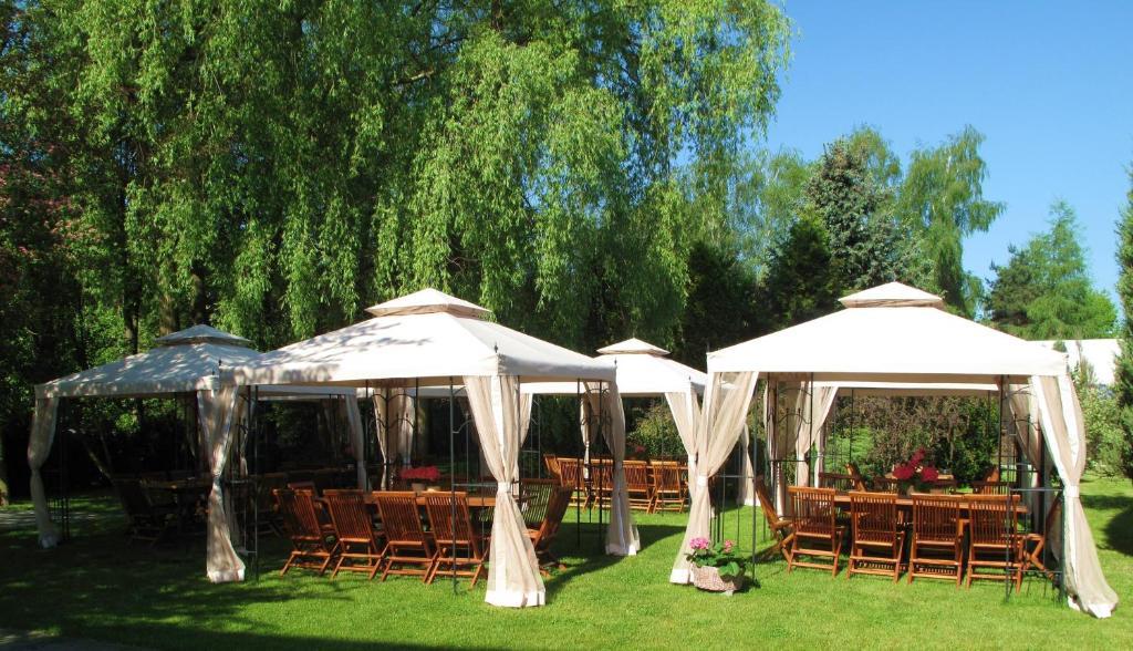 Via Appia Otel Raszyn Dış mekan fotoğraf